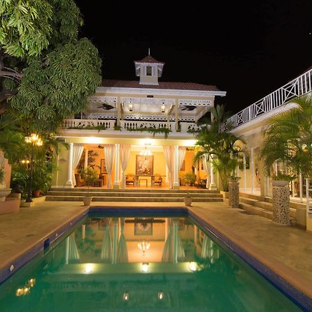 Eden Gardens Wellness Resort & Spa Kingston Esterno foto