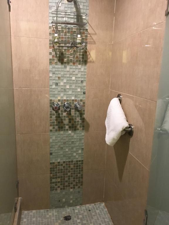 Eden Gardens Wellness Resort & Spa Kingston Esterno foto