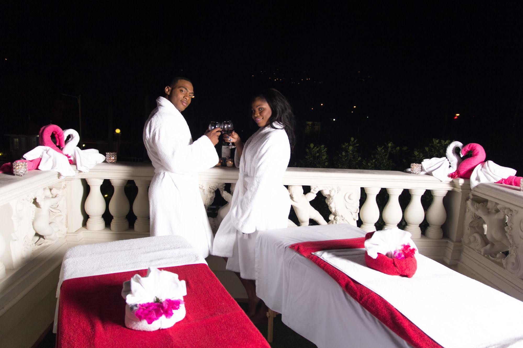 Eden Gardens Wellness Resort & Spa Kingston Esterno foto